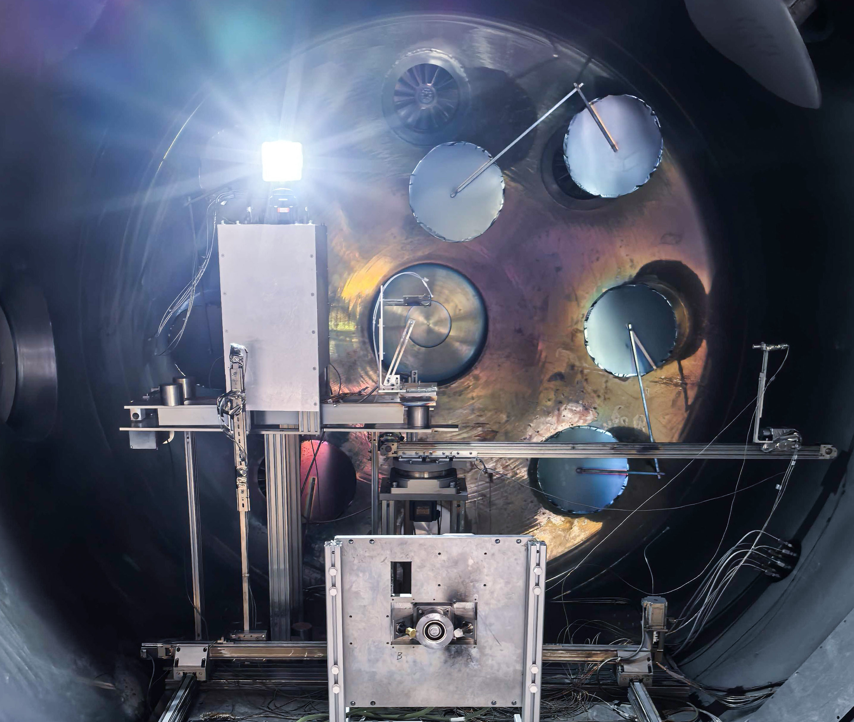 喜訊！神開投資企業(yè)：瀚氫動力衛(wèi)星霍爾電推進(jìn)系統(tǒng)點火成功！(圖2)